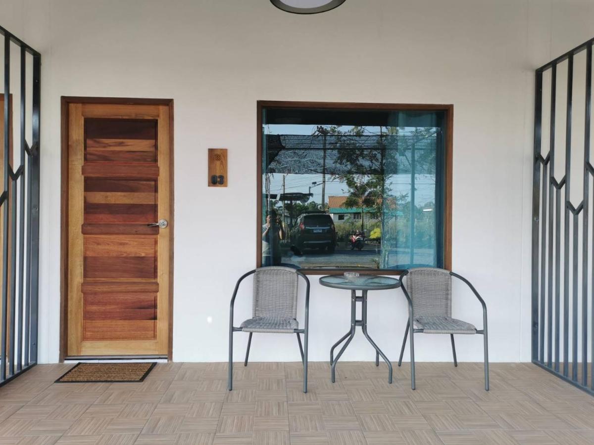 Nararin Garden House Panzió Ban Nong Sa Kültér fotó